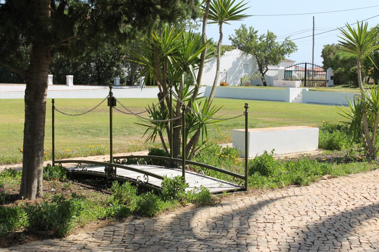 Casa Beachcomber Le Jardin Des Arts Lagos