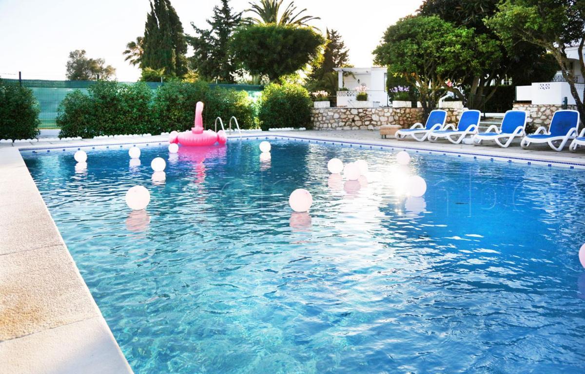 Casa Beachcomber Le Jardin Des Arts * Lagos