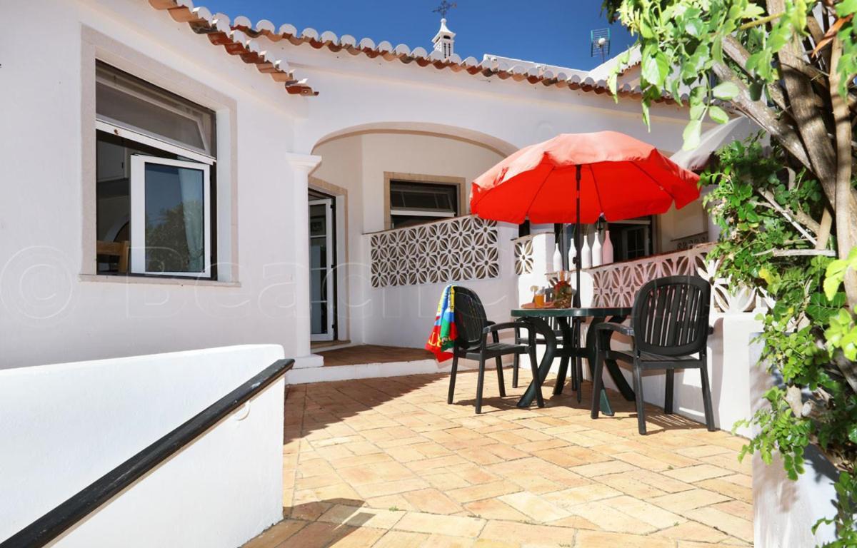 Casa Beachcomber Le Jardin Des Arts * Lagos