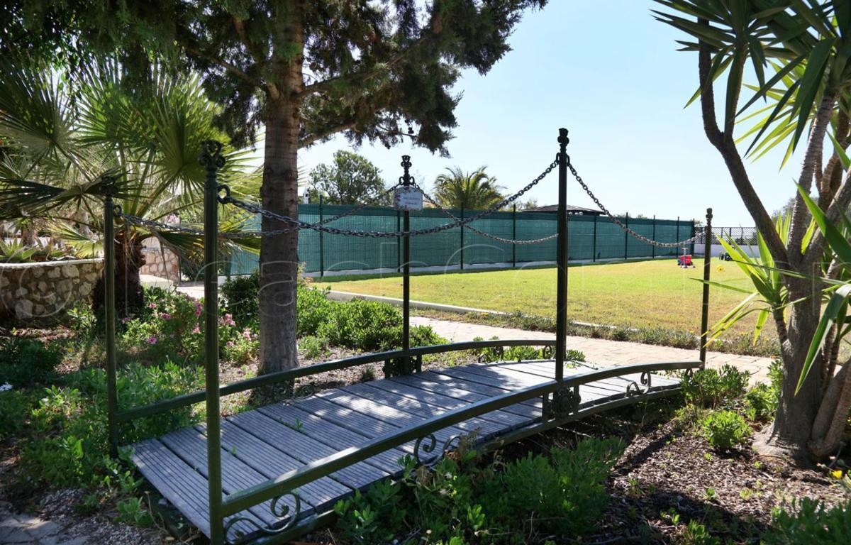 Casa Beachcomber Le Jardin Des Arts * Lagos