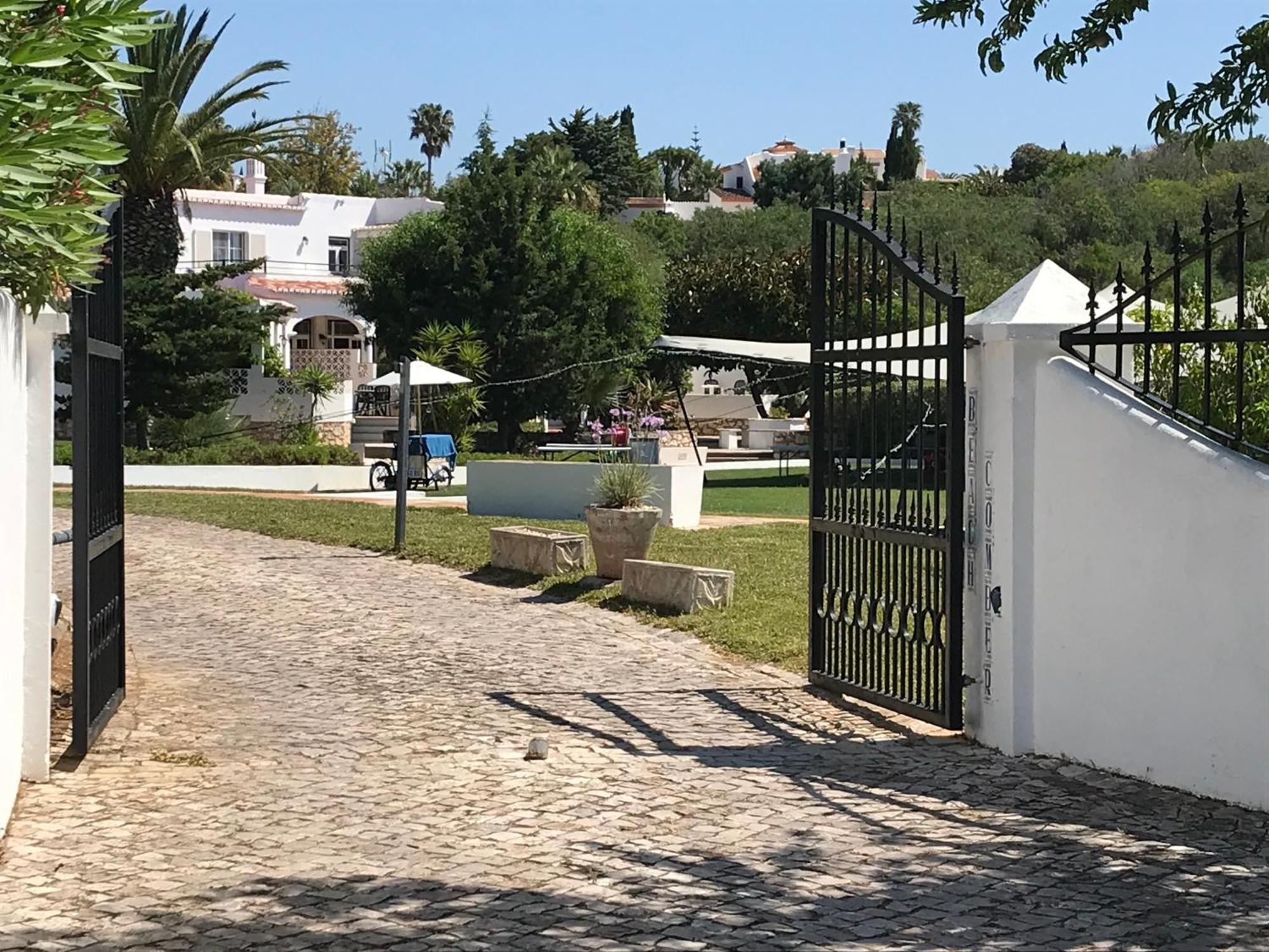 Apartament Casa Beachcomber Le Jardin Des Arts *